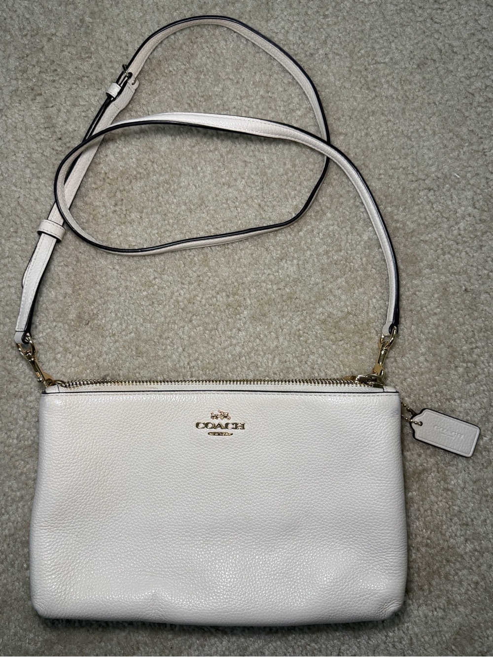 Coach Pebble Leather Lyla Crossbody Shoulder Purse Bag Clutch White F38173